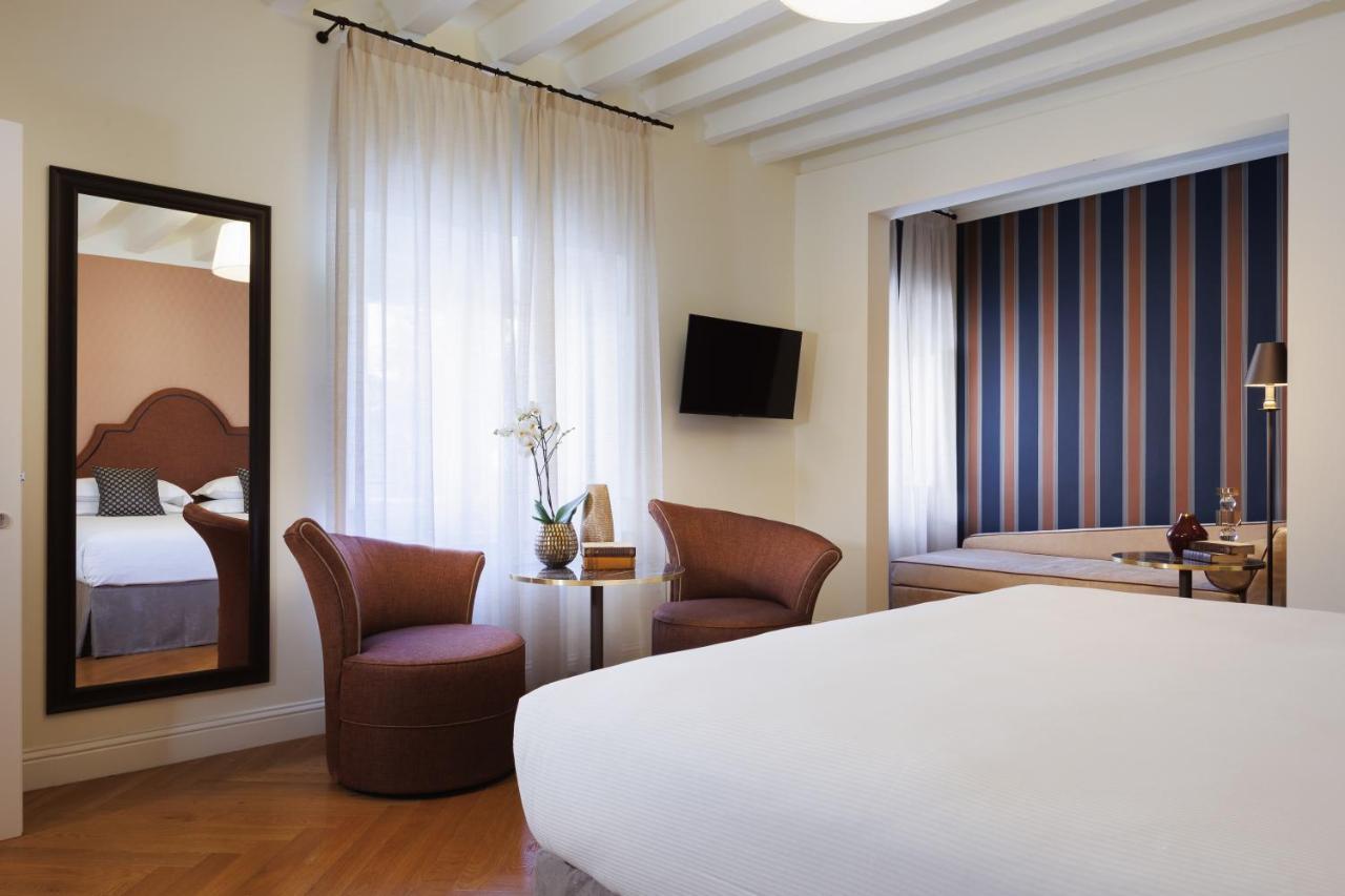 Maison Santa Croce Bed and breakfast
